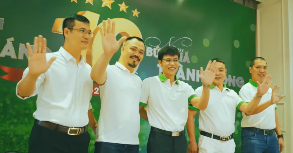 hành trình 10 năm