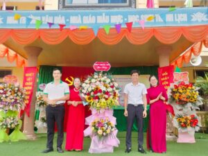 Bio-Floc trao tặng quà